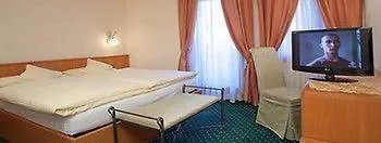 호텔 Hotel Ristorante Cassana 3*