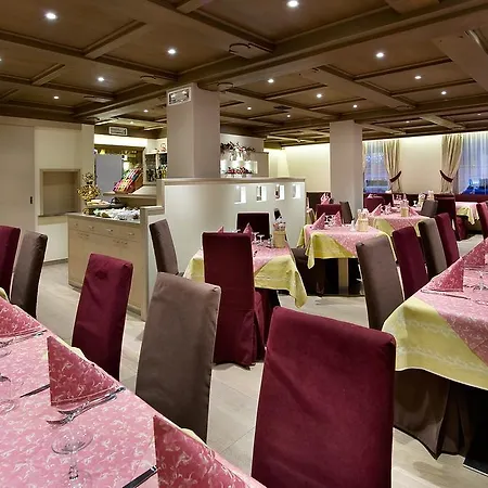 Hotel Ristorante Cassana 호텔