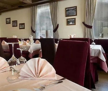 호텔 Hotel Ristorante Cassana 3*