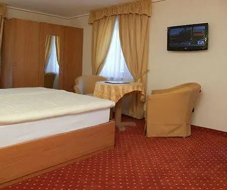 호텔 Hotel Ristorante Cassana 3*