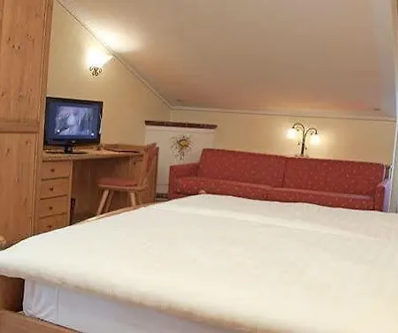 Hotel Ristorante Cassana 3*